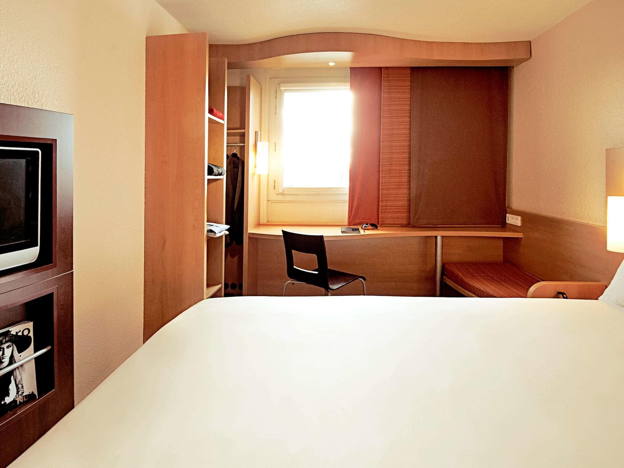 Ibis Grenoble Gare Hotel Buitenkant foto
